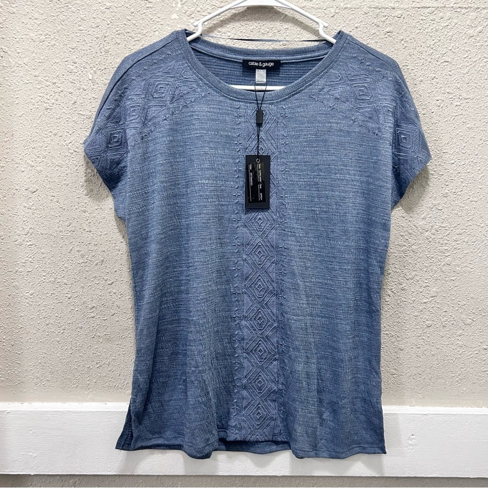 Cable & Gauge Blue Geometric Embroidered Textured Short Sleeve Top NWT Small